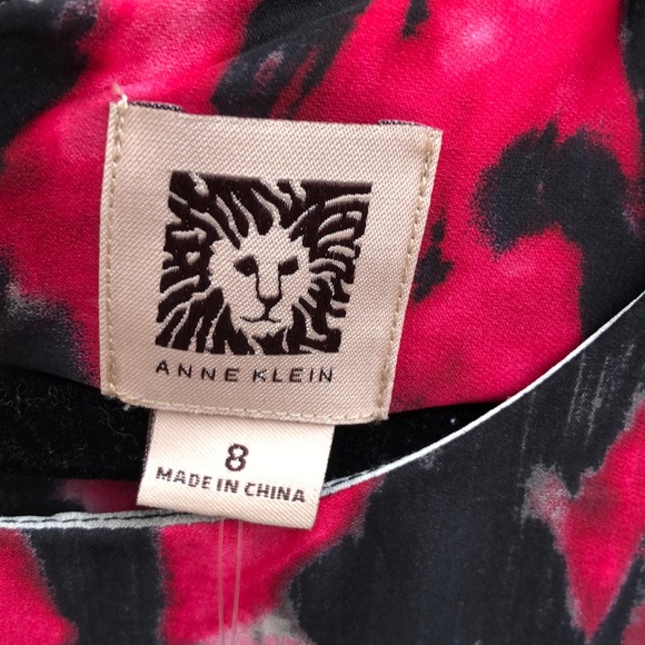 LADIES DRESS - Picture 3 of 5